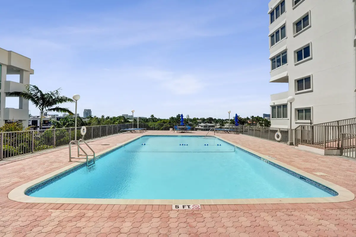 DSC04121 at 333 Sunset Drive 401, Fort Lauderdale