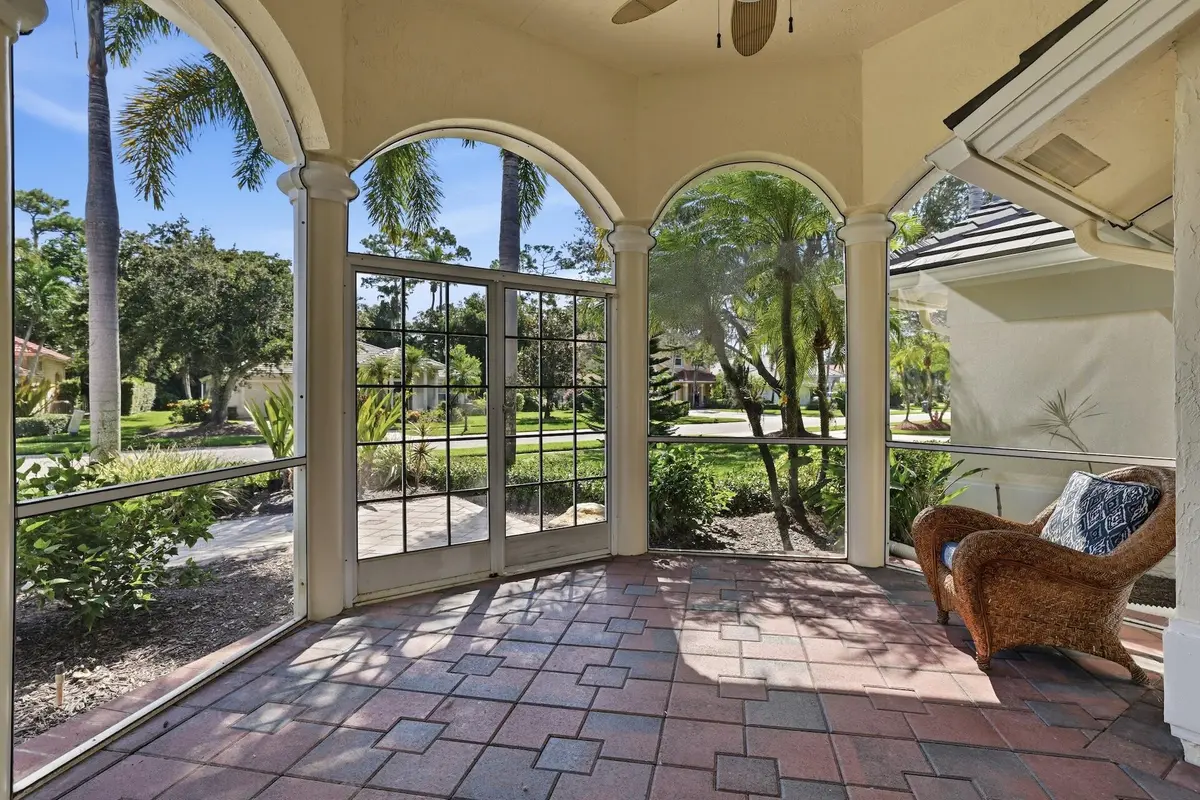0H8A1263 at 533 Cypress Green Circle, Wellington