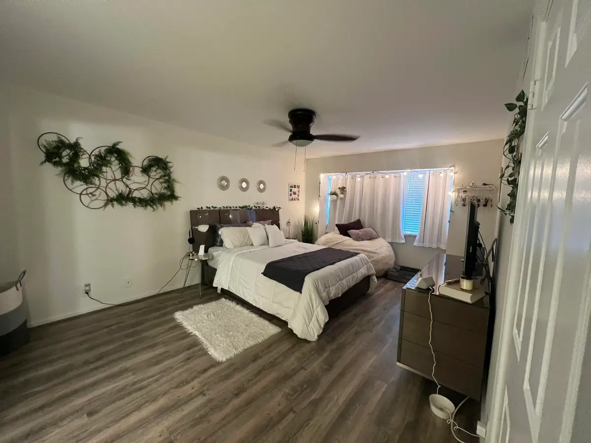 Master Bedroom at 4338 Hazel Avenue D, Palm Beach Gardens