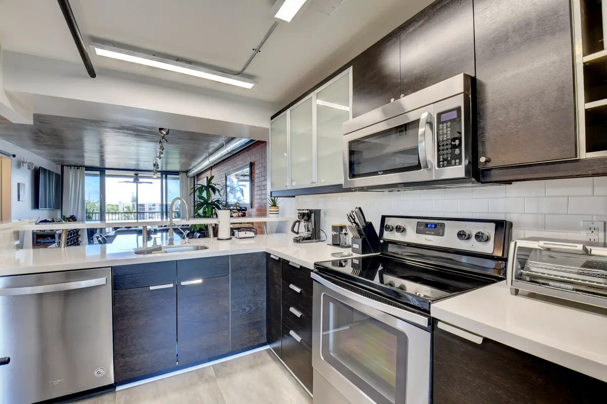22_dsc_6286_87_88_89_90 at 17 Royal Palm Way 603, Boca Raton