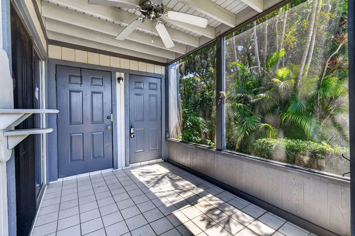 Screened Porch with nature views at 8387 SE Croft Circle Q3, Hobe Sound