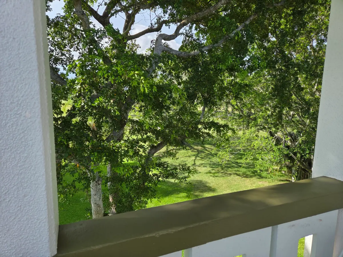 VIEW1 at 4015 LYNDHURST I, Deerfield Beach