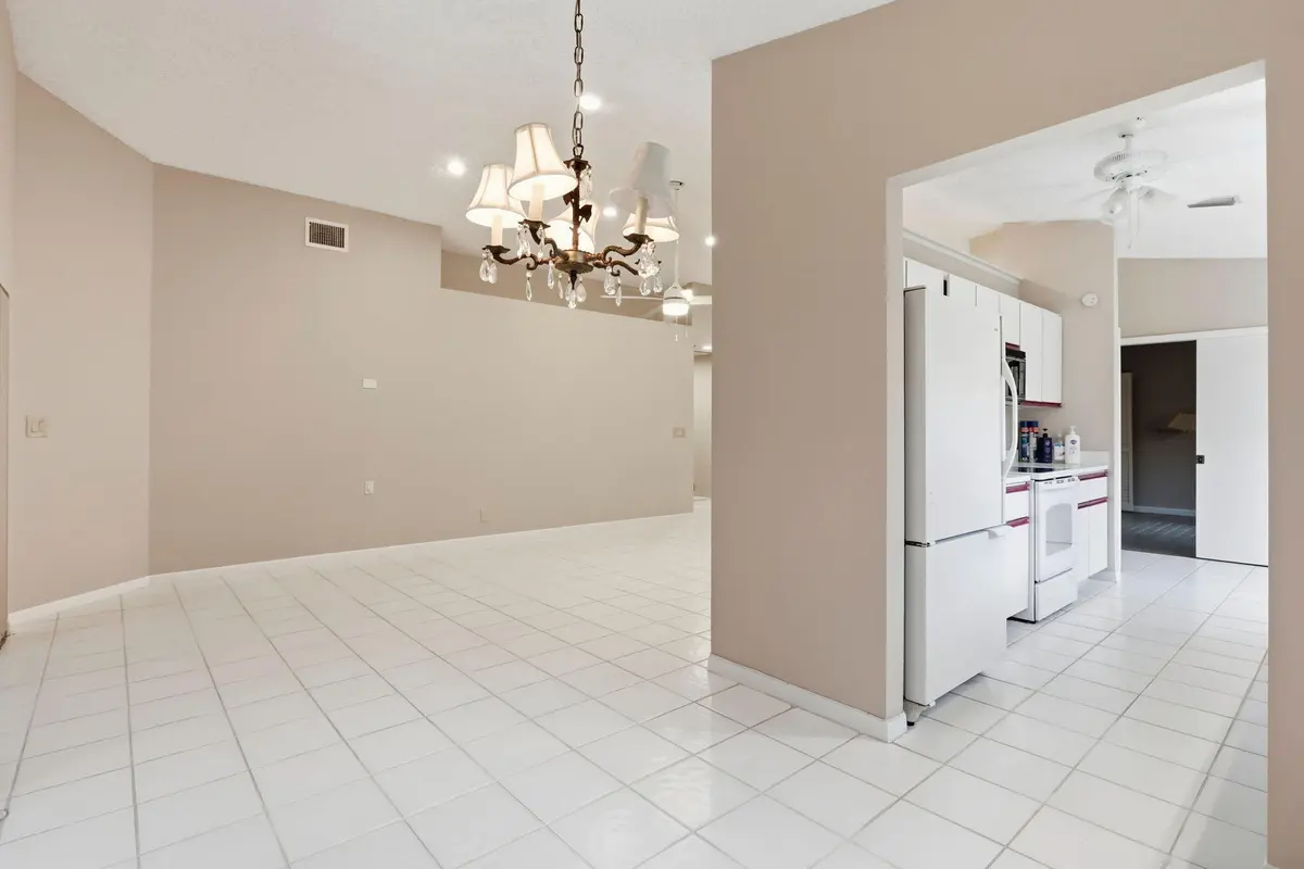7-web-or-mls-007_0E2A5568 at 6170 BAY ISLES Drive, Boynton Beach