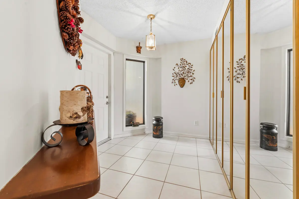 FRONT FOYER at 1600 NE Dixie Highway 4-107, Jensen Beach
