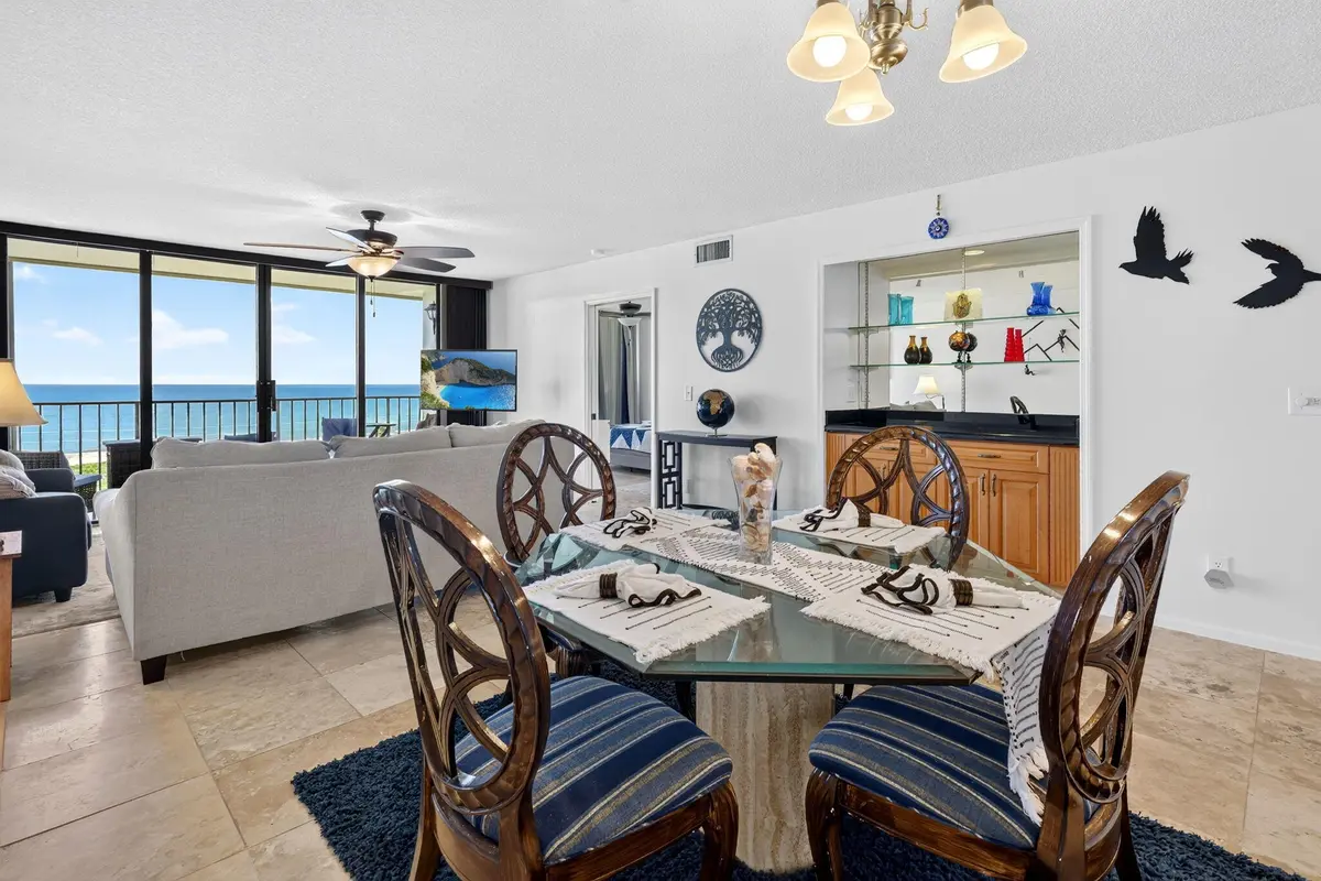 Dining Area at 5061 N HIGHWAY A1A 705, Hutchinson Island