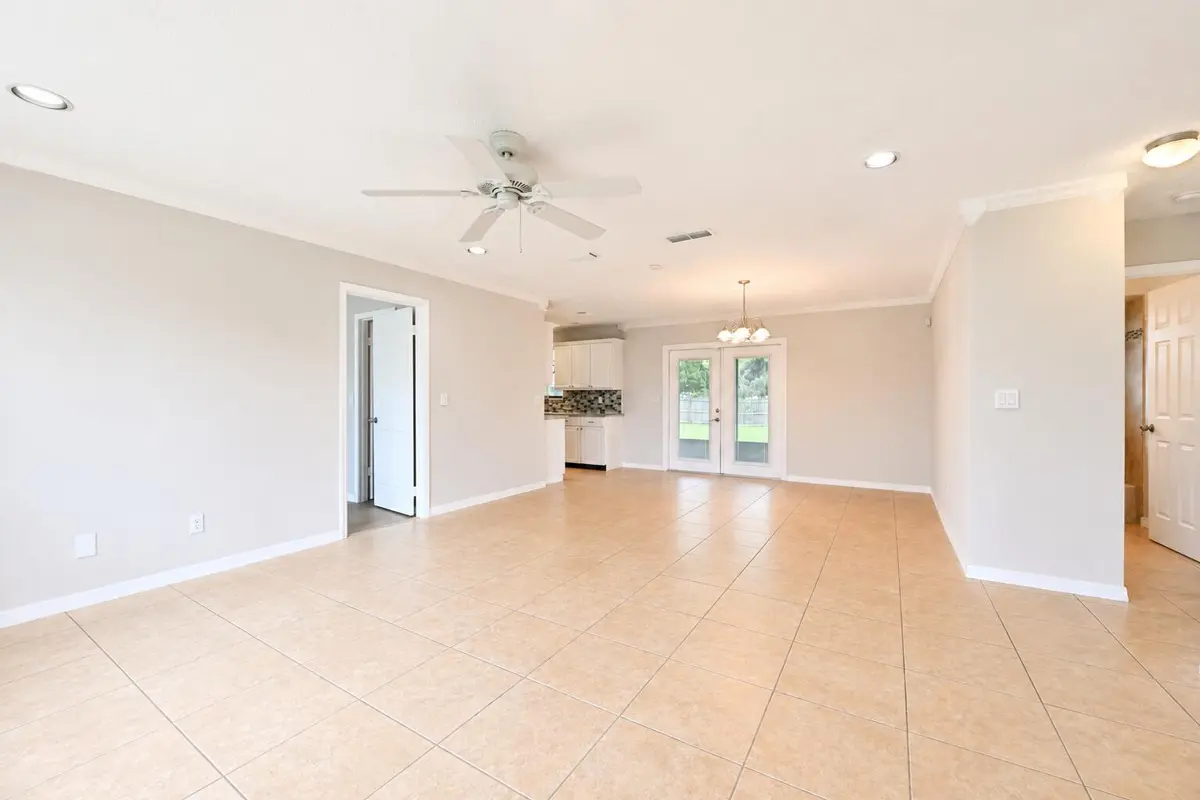 6E65BB21-215B-4EB4-A9AB-77CF2E43405E at 2068 SW Morelia Lane, Port St. Lucie