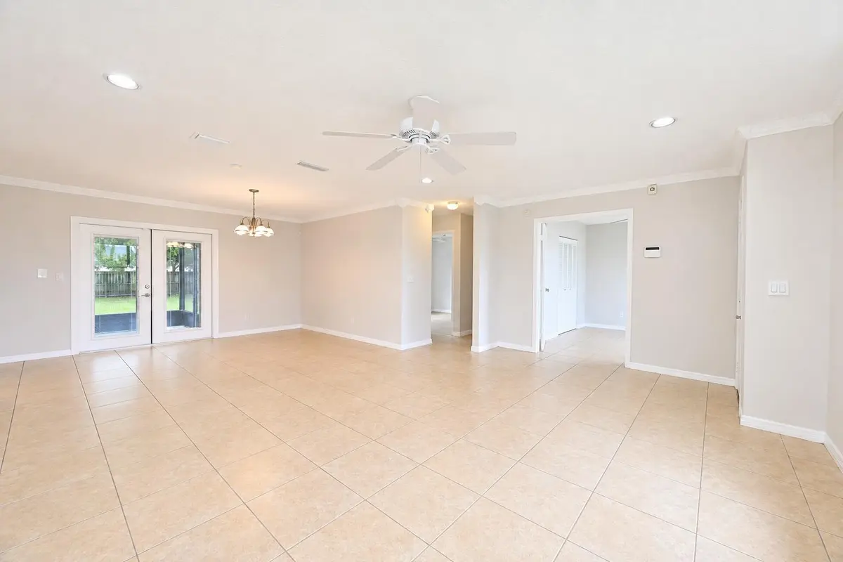 083B93AB-AB3E-4939-8BE4-6365614C9E6E at 2068 SW Morelia Lane, Port St. Lucie