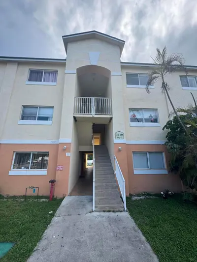 3610 N 56TH Avenue 226, Hollywood – Condominium for rent