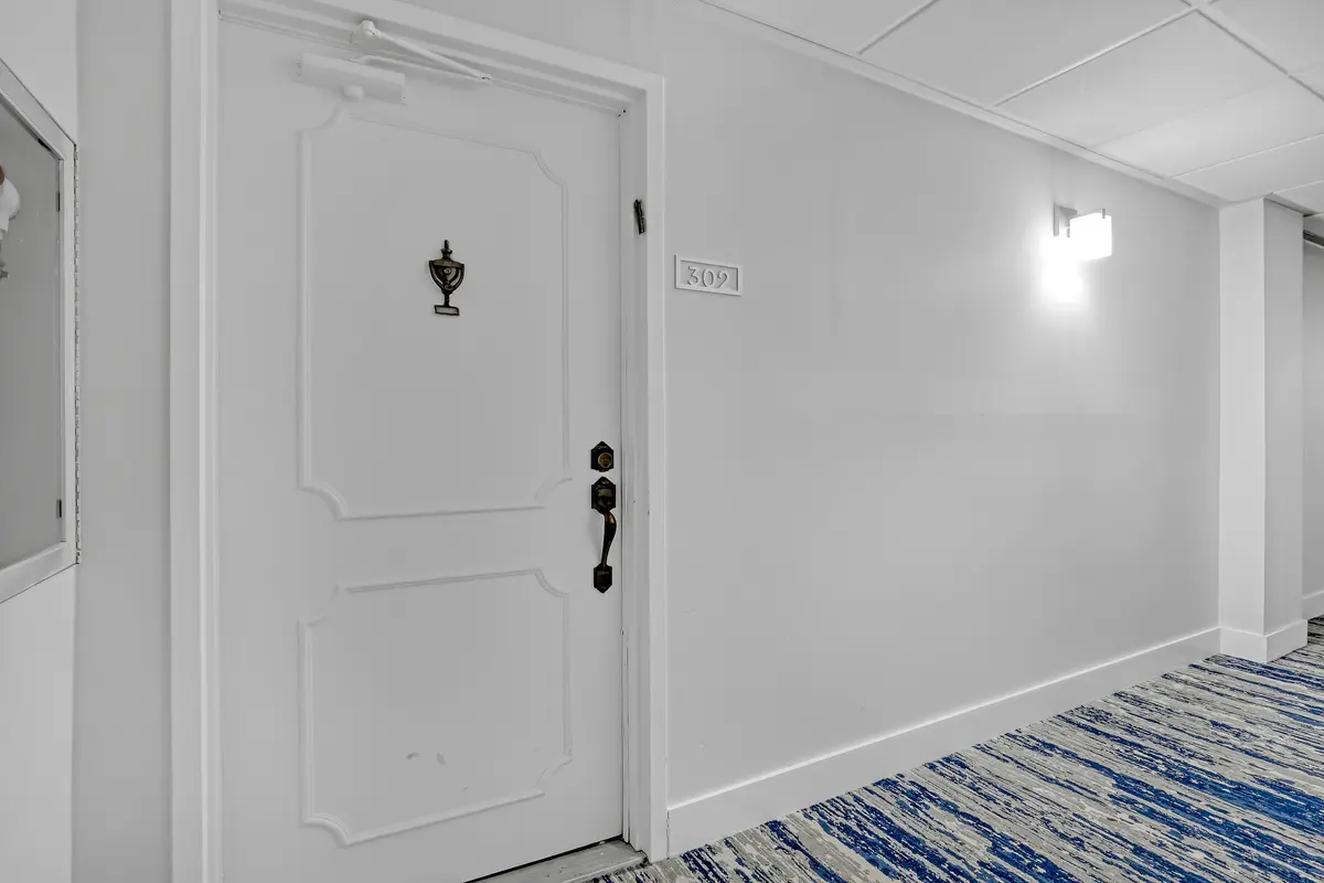 Front door hallway at 3221 S OCEAN Boulevard 302, Highland Beach