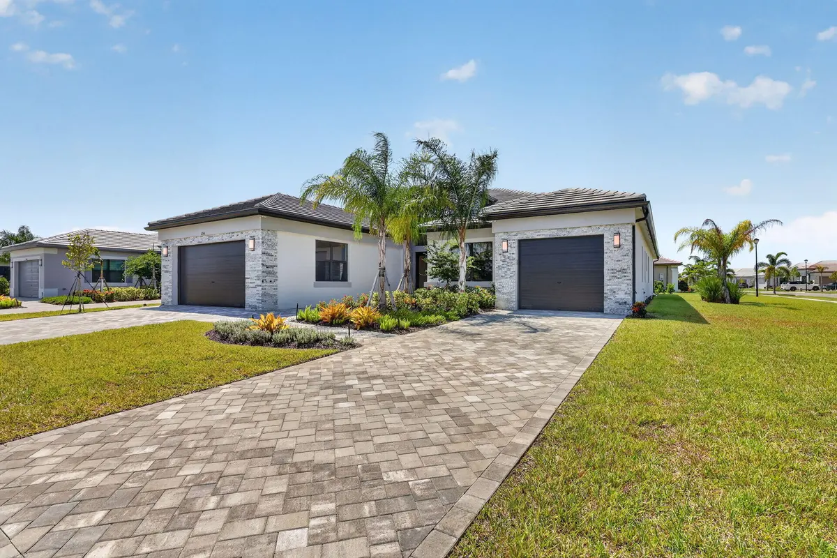 2-web-or-mls-7R7A8780 at 11346 SW Sea Cv Lane, Port St. Lucie