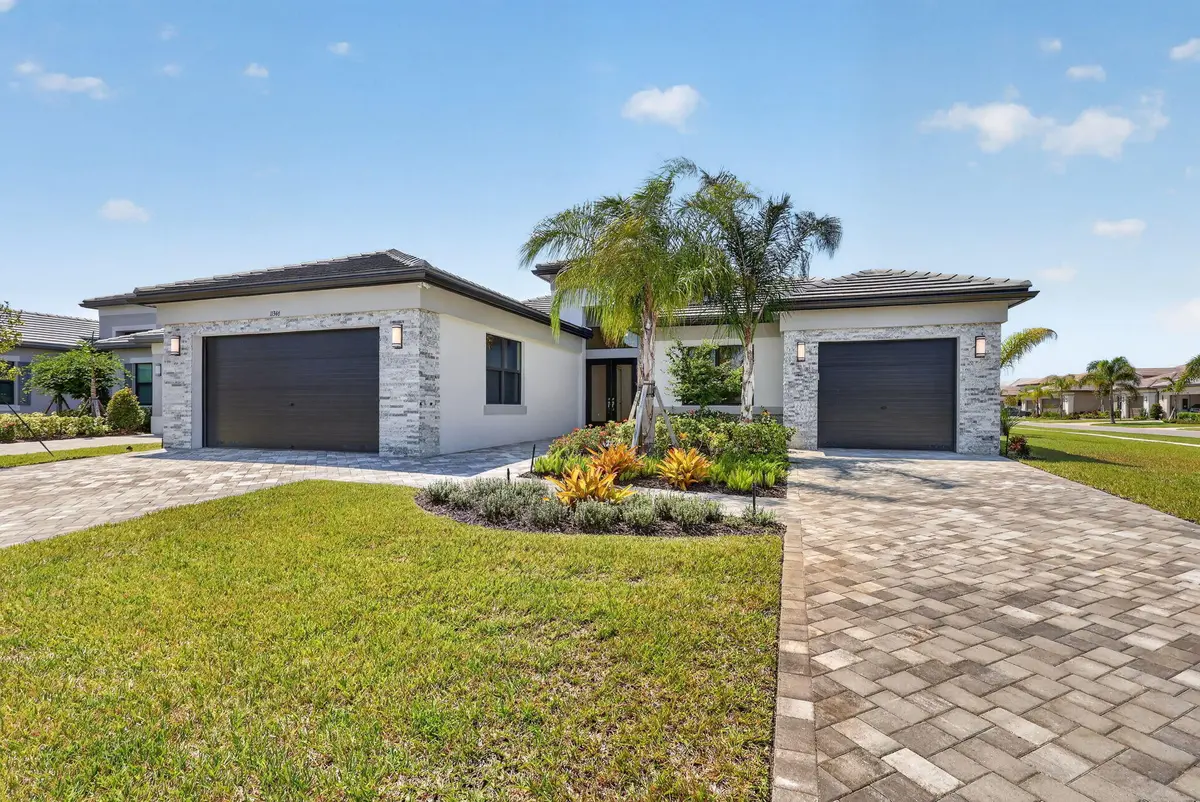 1-web-or-mls-7R7A8776 at 11346 SW Sea Cv Lane, Port St. Lucie