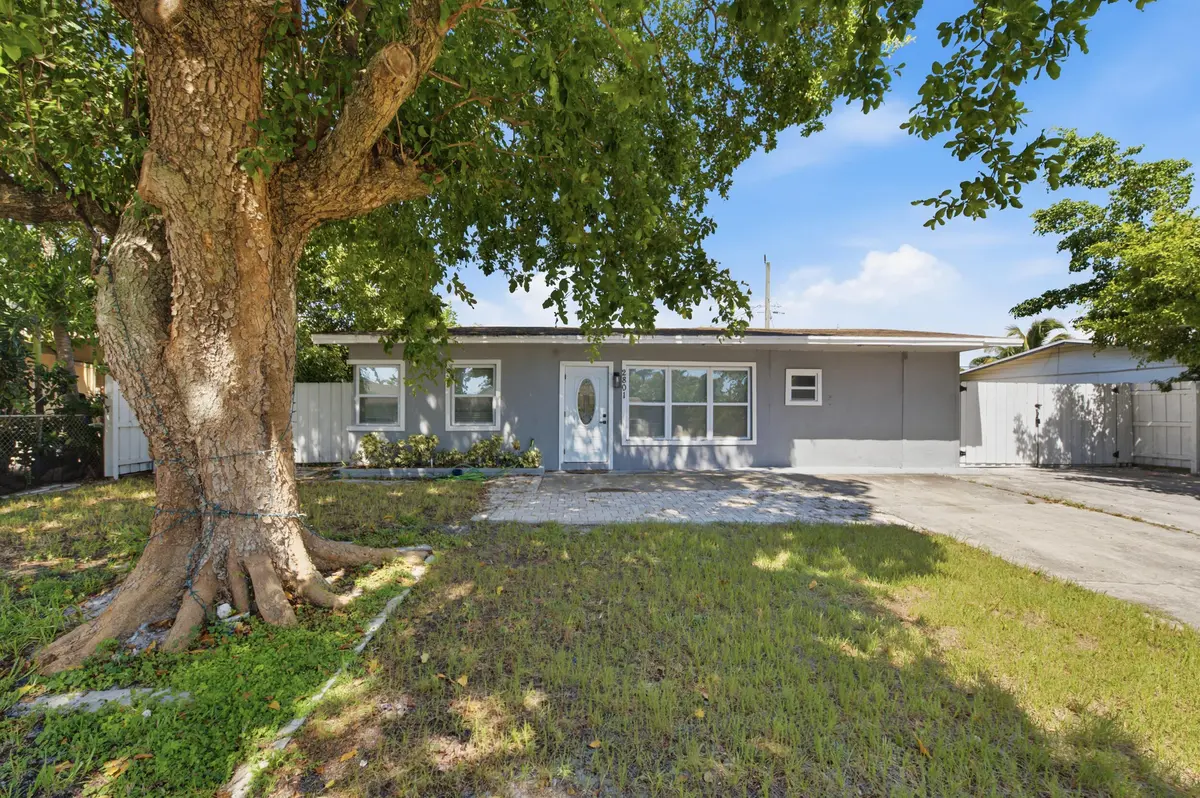 5__dsc8412 at 2801 NE 8TH Terrace, Pompano Beach