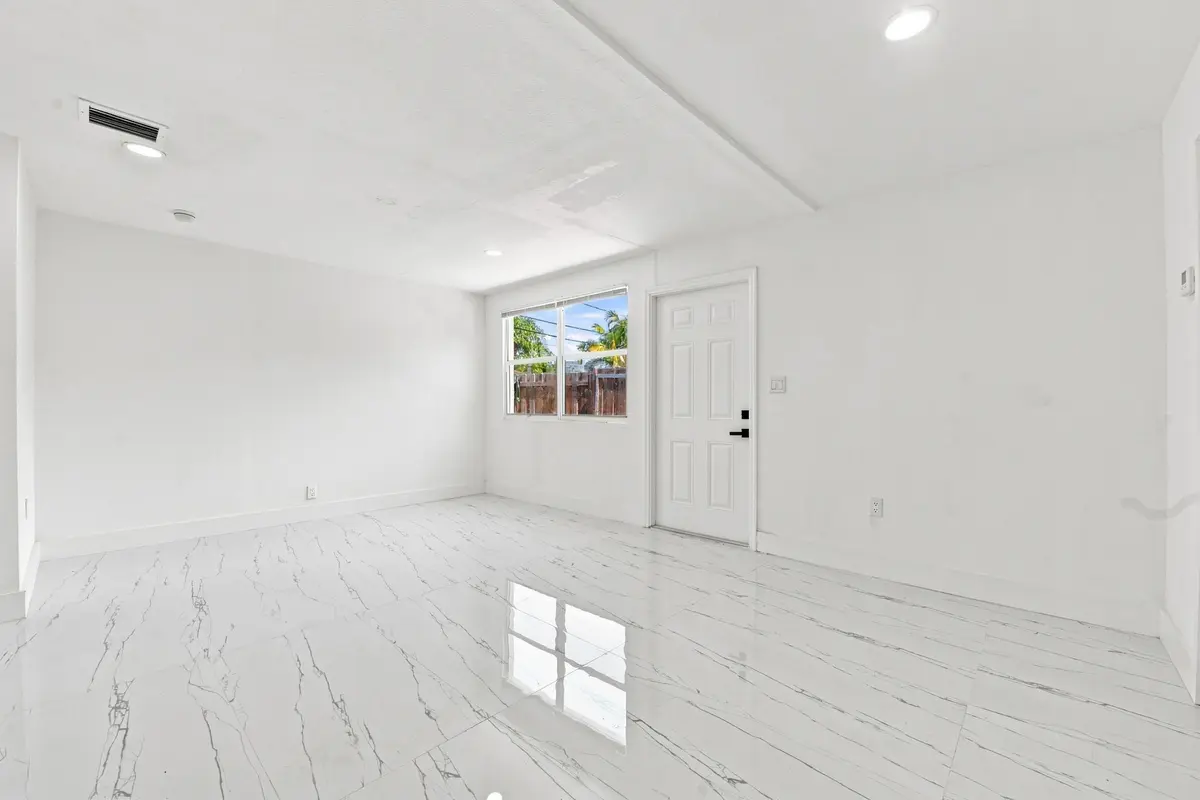 7__dsc8237 at 2801 NE 8TH Terrace, Pompano Beach