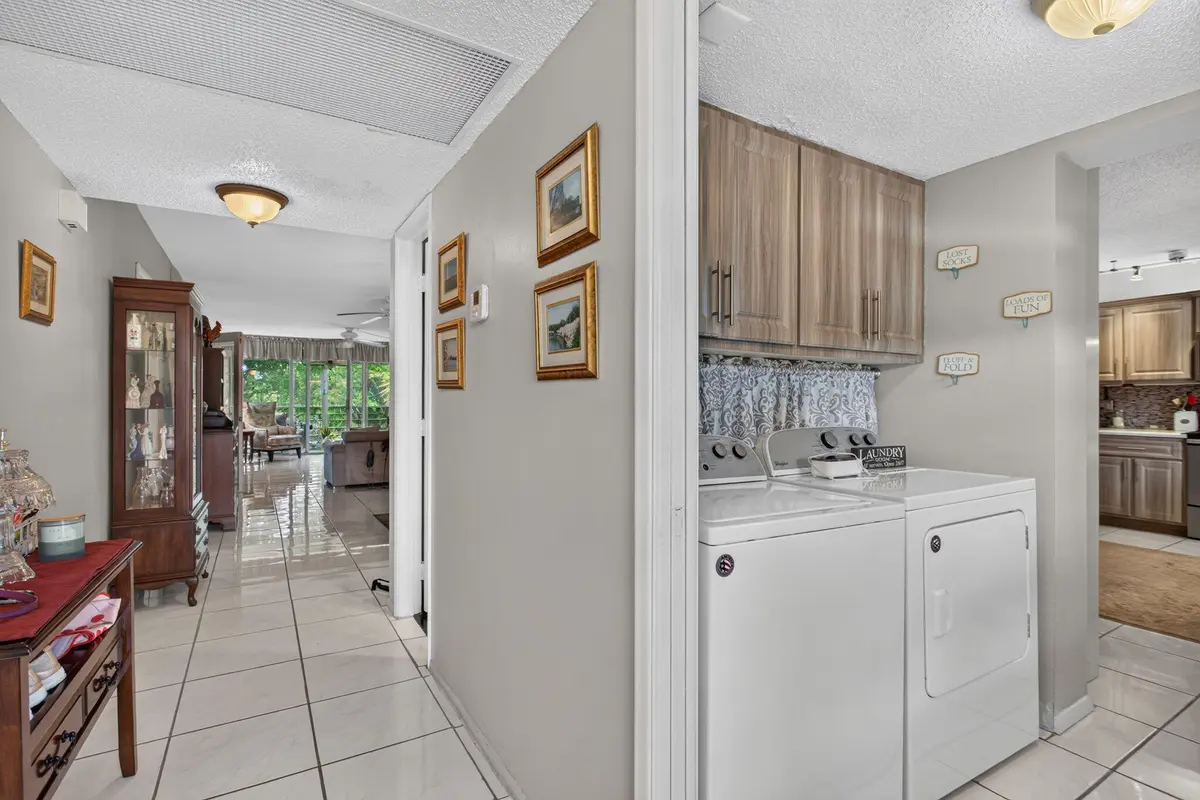 5-web-or-mls-806-8703 at 806 Cypress Grove Lane 304, Pompano Beach