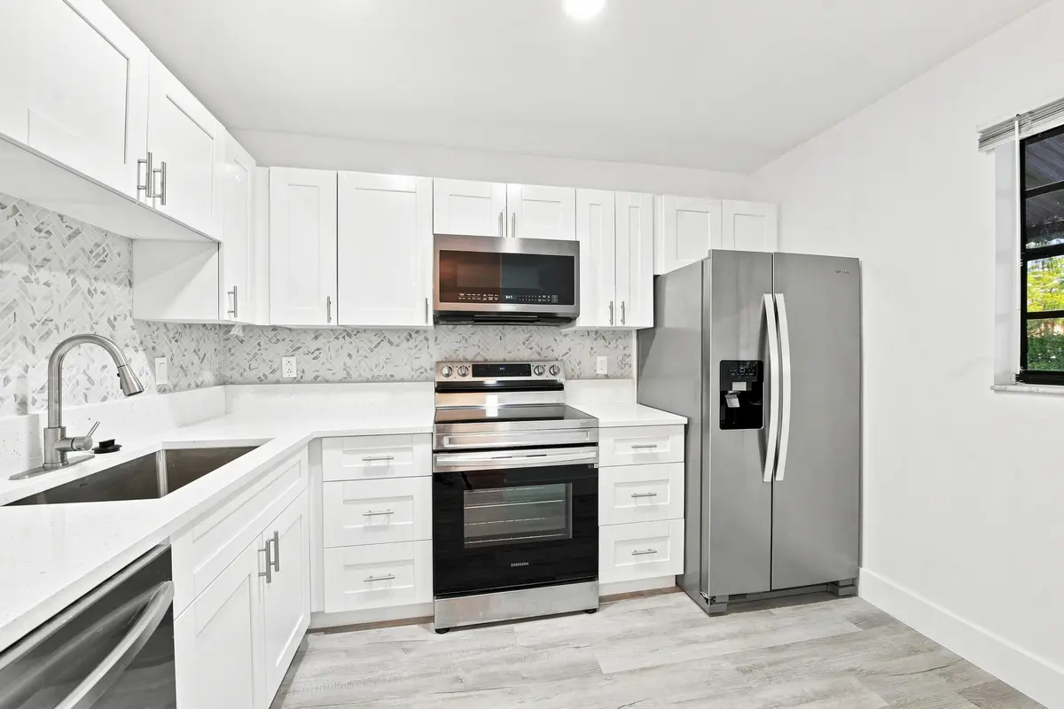 11__dsc8057 at 621 NW 47th Street, Deerfield Beach