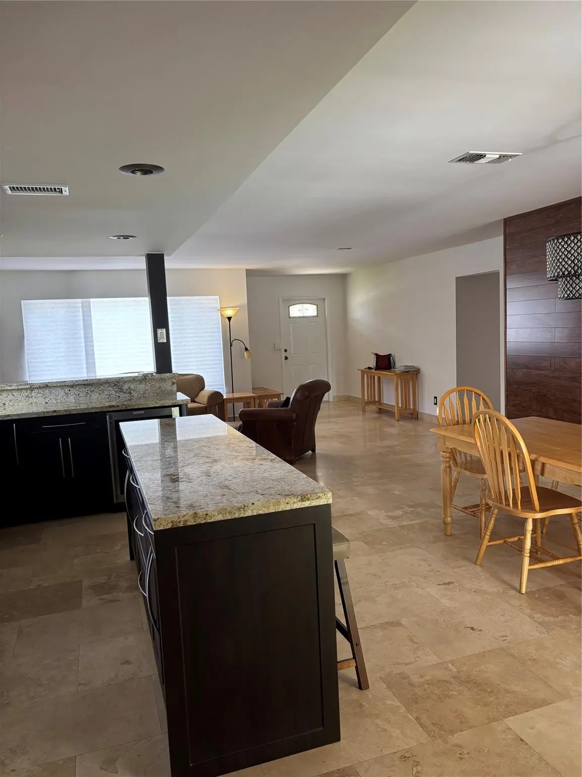 Photo 4 at 1126 LINCOLN Street, Hollywood