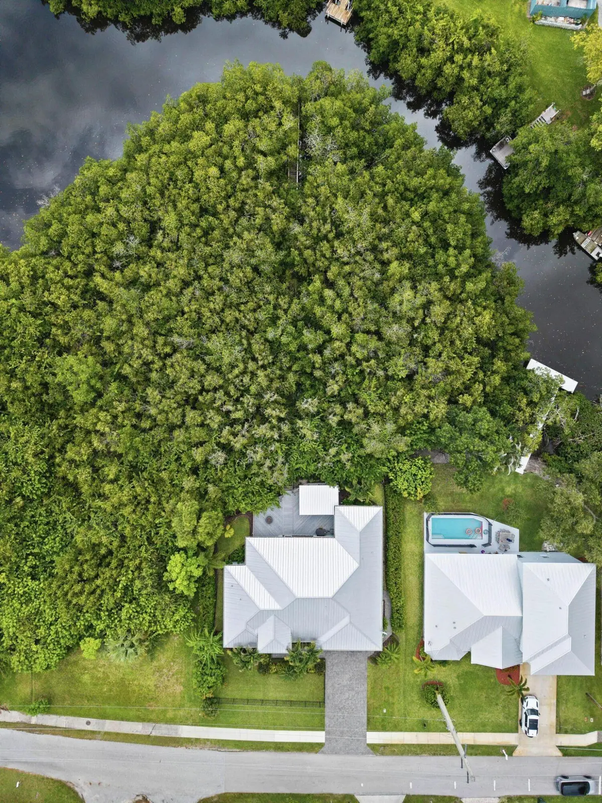 41-web-or-mls-DJI_20260802125718_0746_D at 232 SW INDIAN GROVES Drive, Stuart