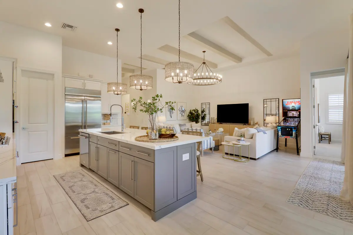 kitchen/living at 9952 REGENCY Way, Palm Beach Gardens