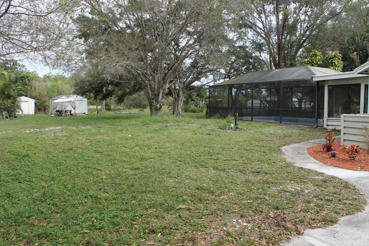 20230126173258163344000000-o at 7003 SW 39th Street, Palm City