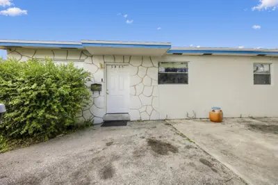 5450 FLETCHER Street, Hollywood – sold