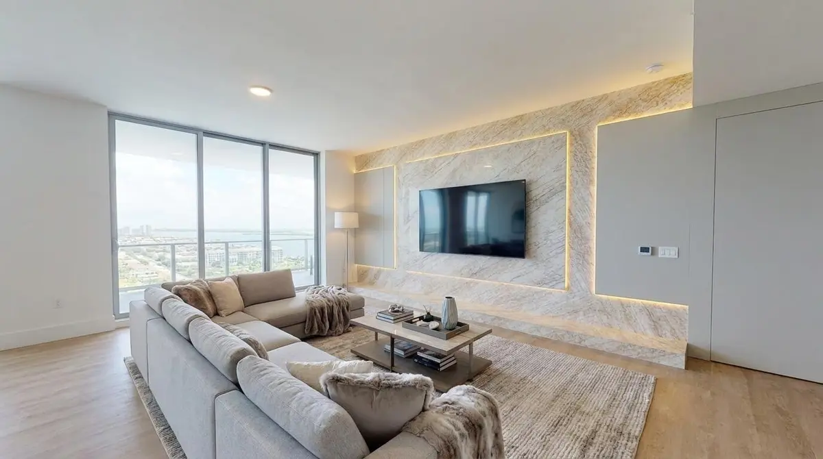 Living room at 220 Lake Shore Drive 2009, Lake Park
