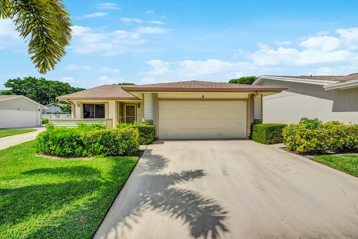 Front Elevation at 8 Eaton Place, Boynton Beach