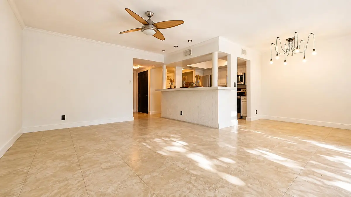 Bright Modern Open-Plan Interior at 8801 W Sample Road 4, Coral Springs