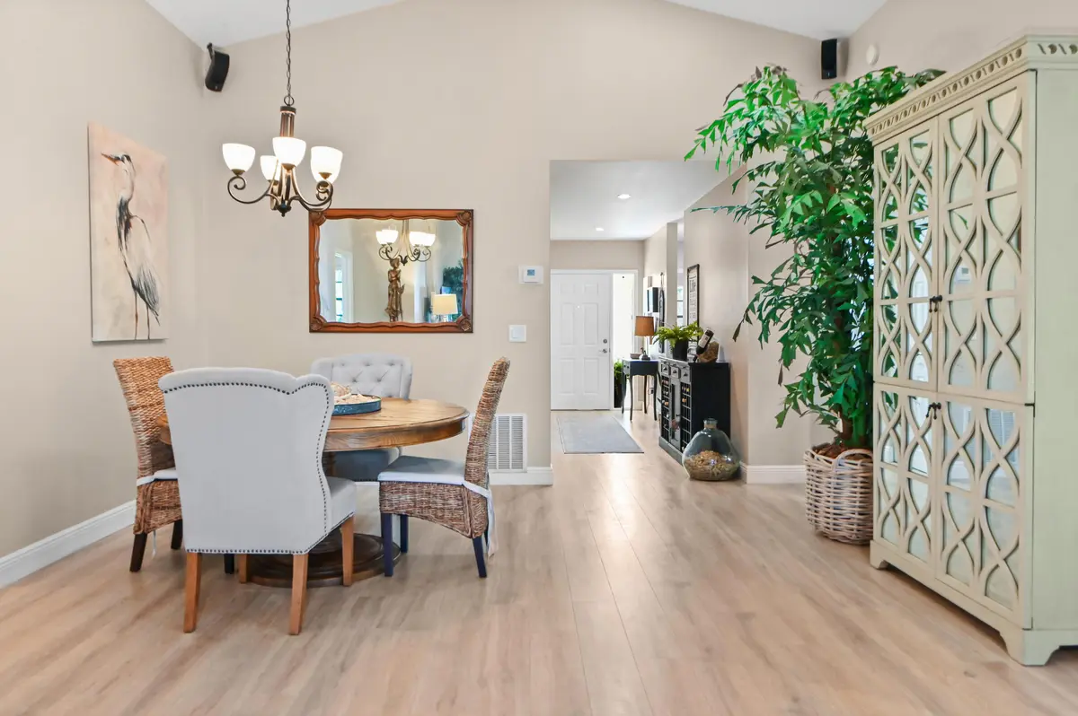 09 Dining room 01 at 108 EXECUTIVE Circle, Boynton Beach