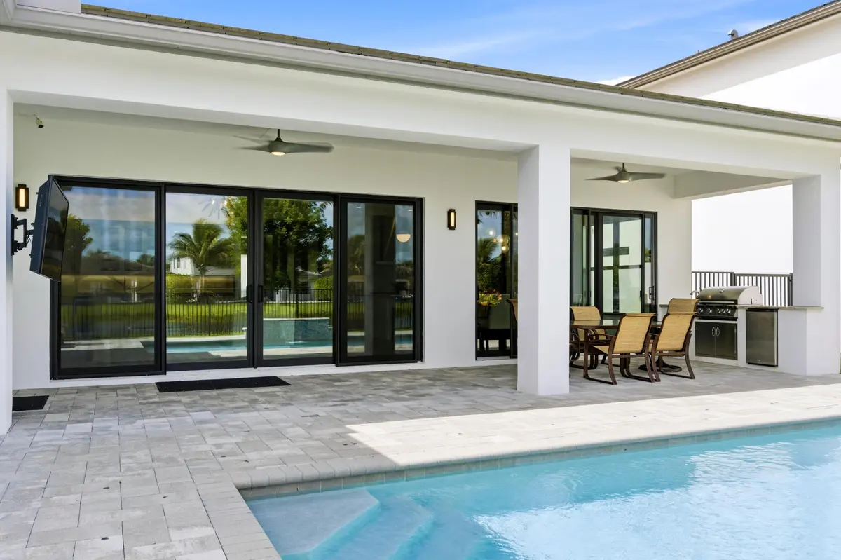 04_beyc6a76314aaf287 at 8835 NEW RIVER FALLS, Boca Raton
