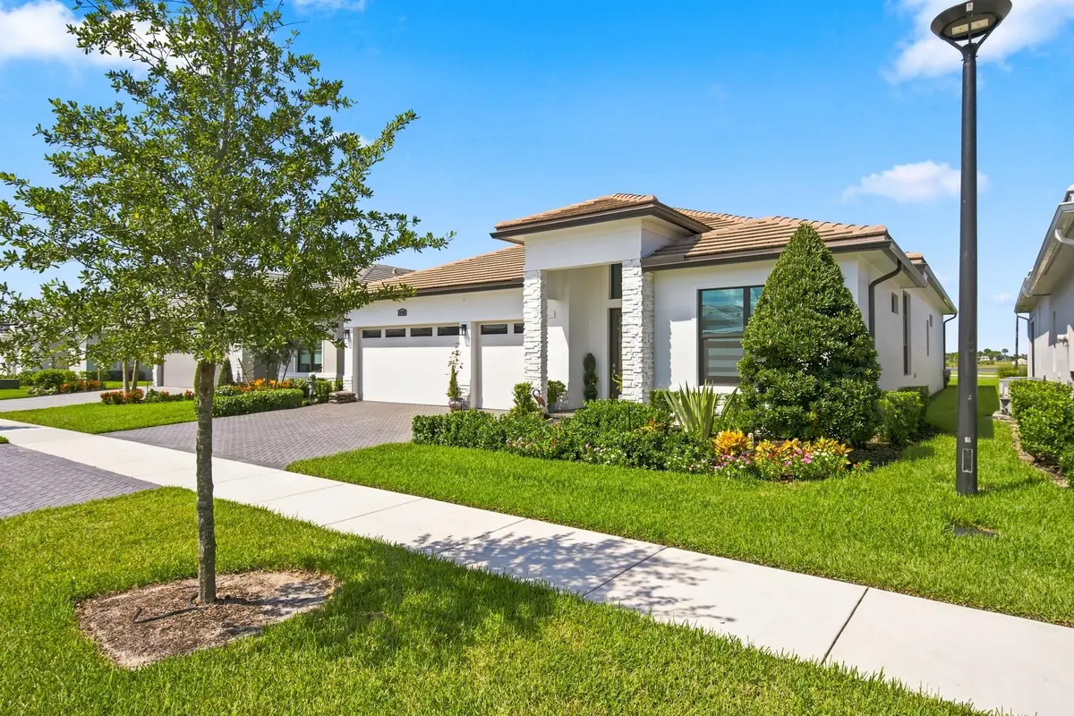 Front Yard & Exterior at 13145 SW SHINNECOCK Drive, Port St. Lucie