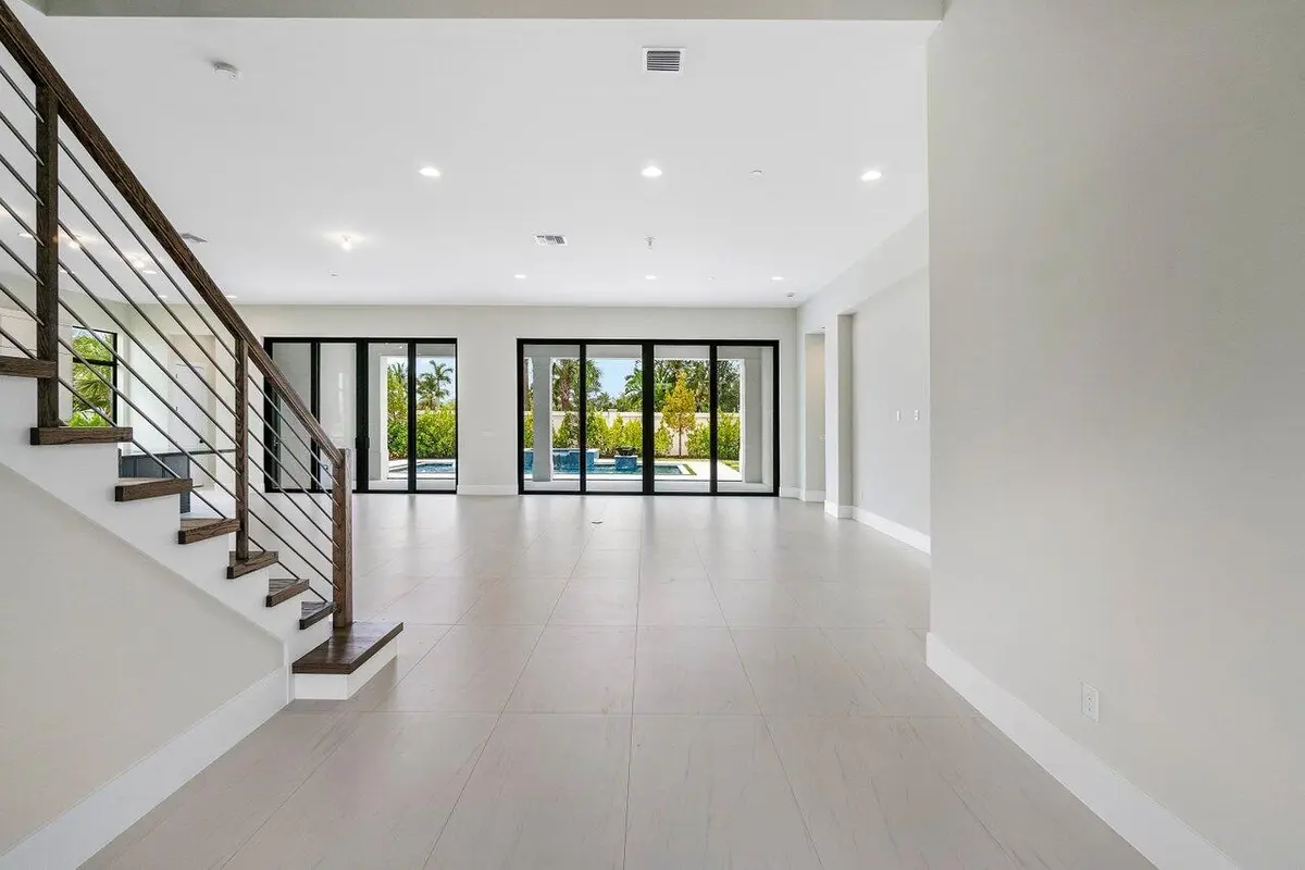 Entry at 9148 CORAL ISLES Circle {Lot 13}, Palm Beach Gardens