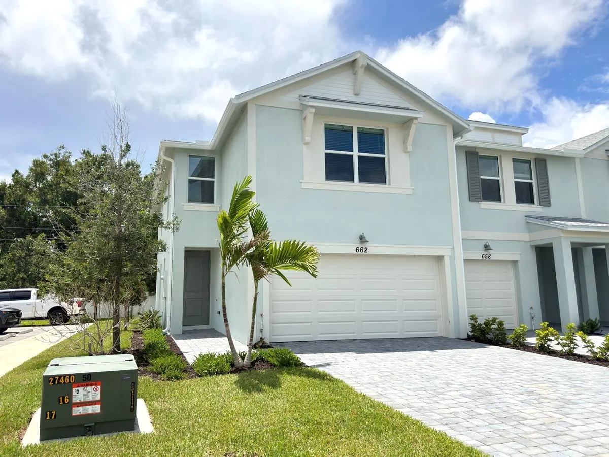 662 Salisbury Cir. (2) at 662 Salisbury Circle, Fort Pierce