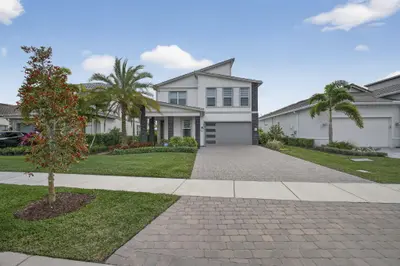 12534 Triumph Lane, Palm Beach Gardens – Single Family Residence for rent