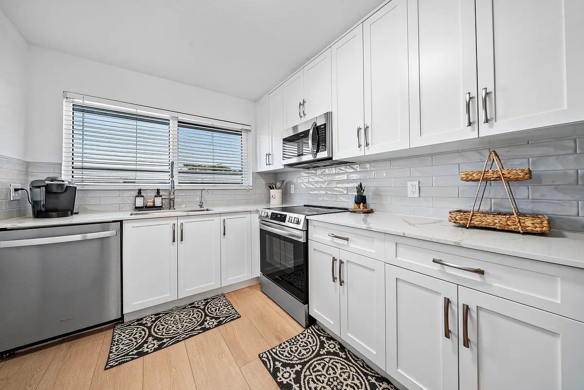 009-621EastWoolbrightRoad-B407-BoyntonBe at 621 E Woolbright Road B407, Boynton Beach