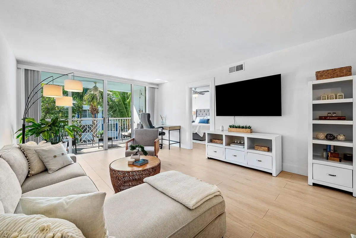 Living room at 621 E Woolbright Road B407, Boynton Beach