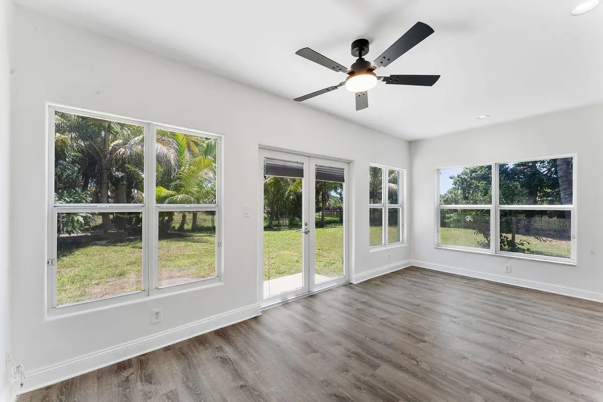 Nick 5 at 7044 Thompson Road, Boynton Beach