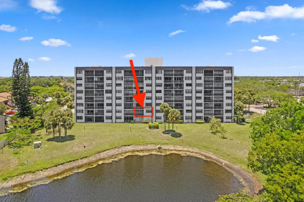 69bab00e51e85f3b97e7cdb5949a6598l-m36016 at 1266 S MILITARY Trail 525, Deerfield Beach