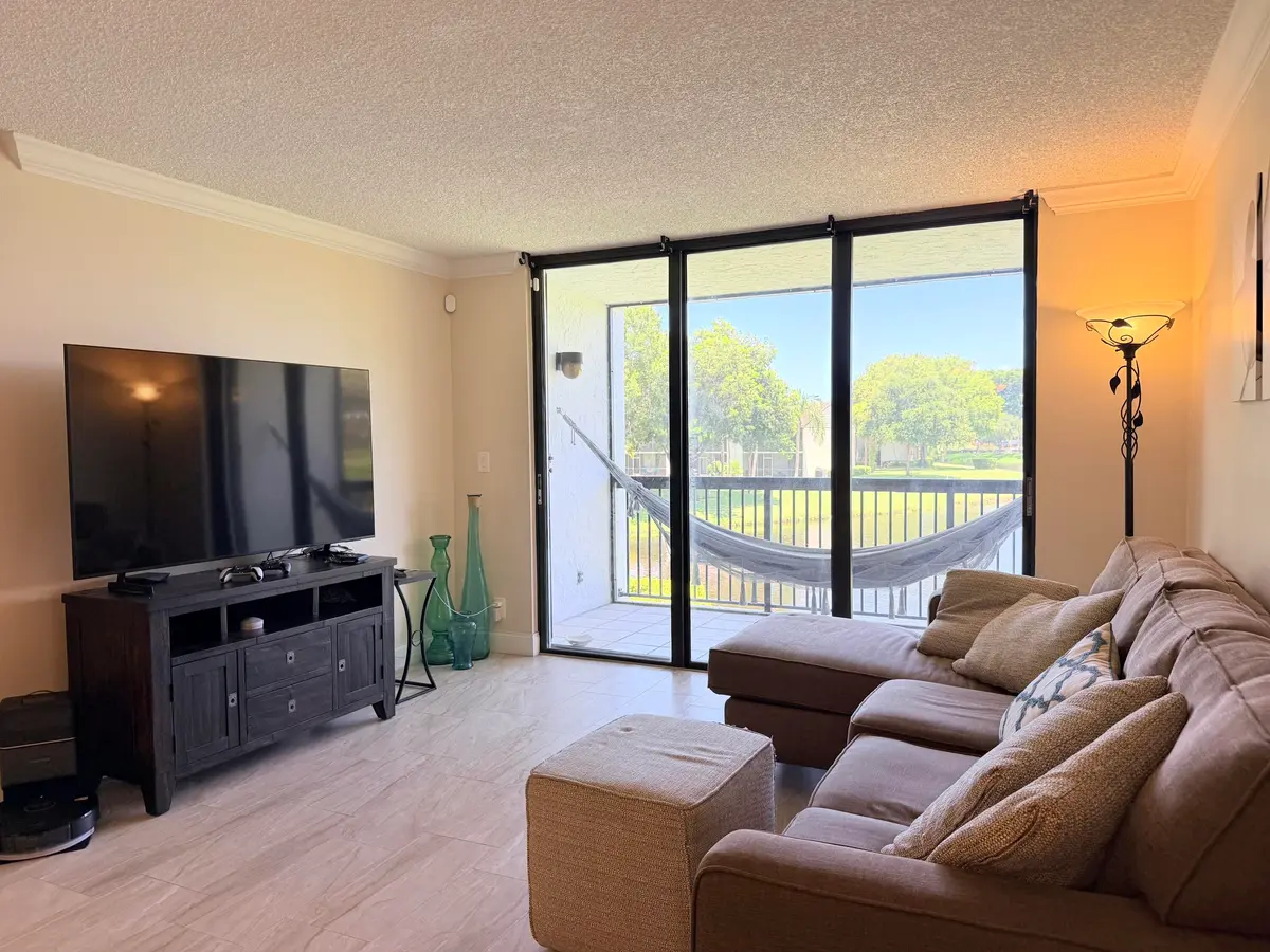IMG_0347 at 1266 S MILITARY Trail 525, Deerfield Beach