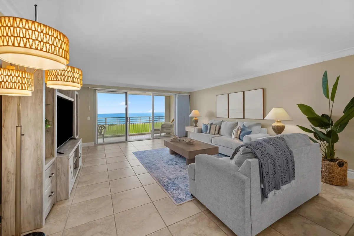 350 Beach Rd 204 at 350 S Beach Road 204, Jupiter