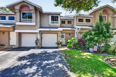 2260 Discovery Circle, Deerfield Beach – Townhouse for sale