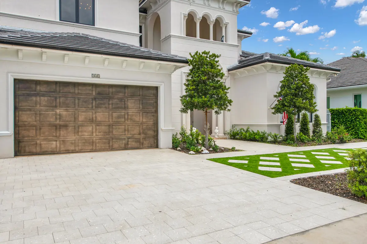 741-81 at 741 SW 15th Street, Boca Raton
