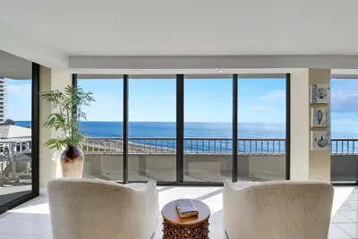 5510 N OCEAN Drive 4C, Singer Island – Condominium for sale