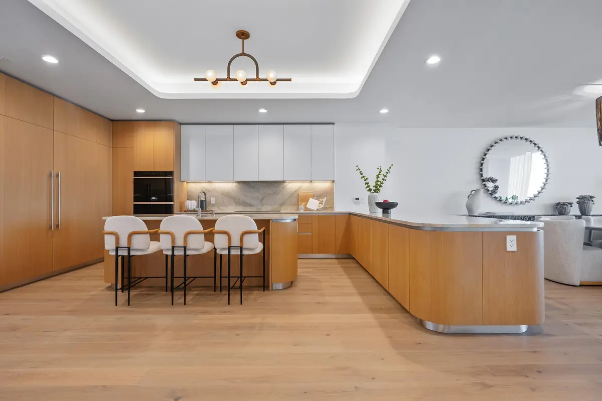Kitchen at 1333 S FLAGLER Drive 402, West Palm Beach