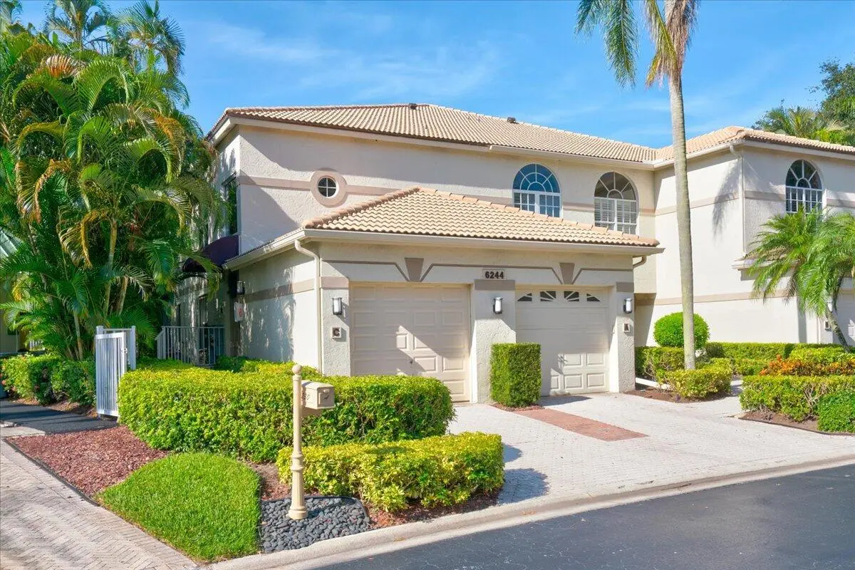 03-6244 Graycliff A-1 at 6244 GRAYCLIFF Drive C, Boca Raton