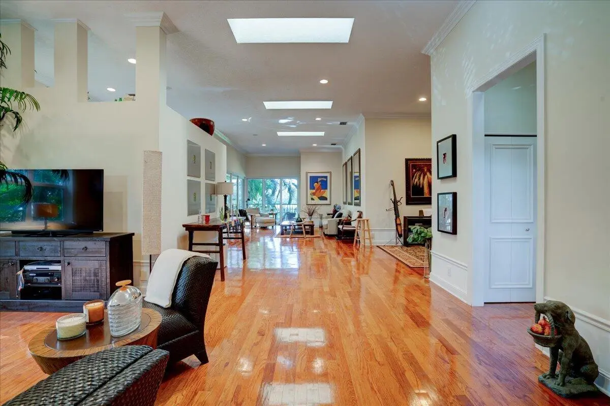07-6244 Graycliff A-4 at 6244 GRAYCLIFF Drive C, Boca Raton
