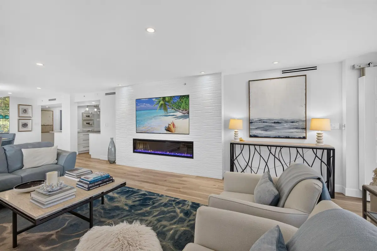 Great Room at 840 Ocean Drive 1001, Juno Beach