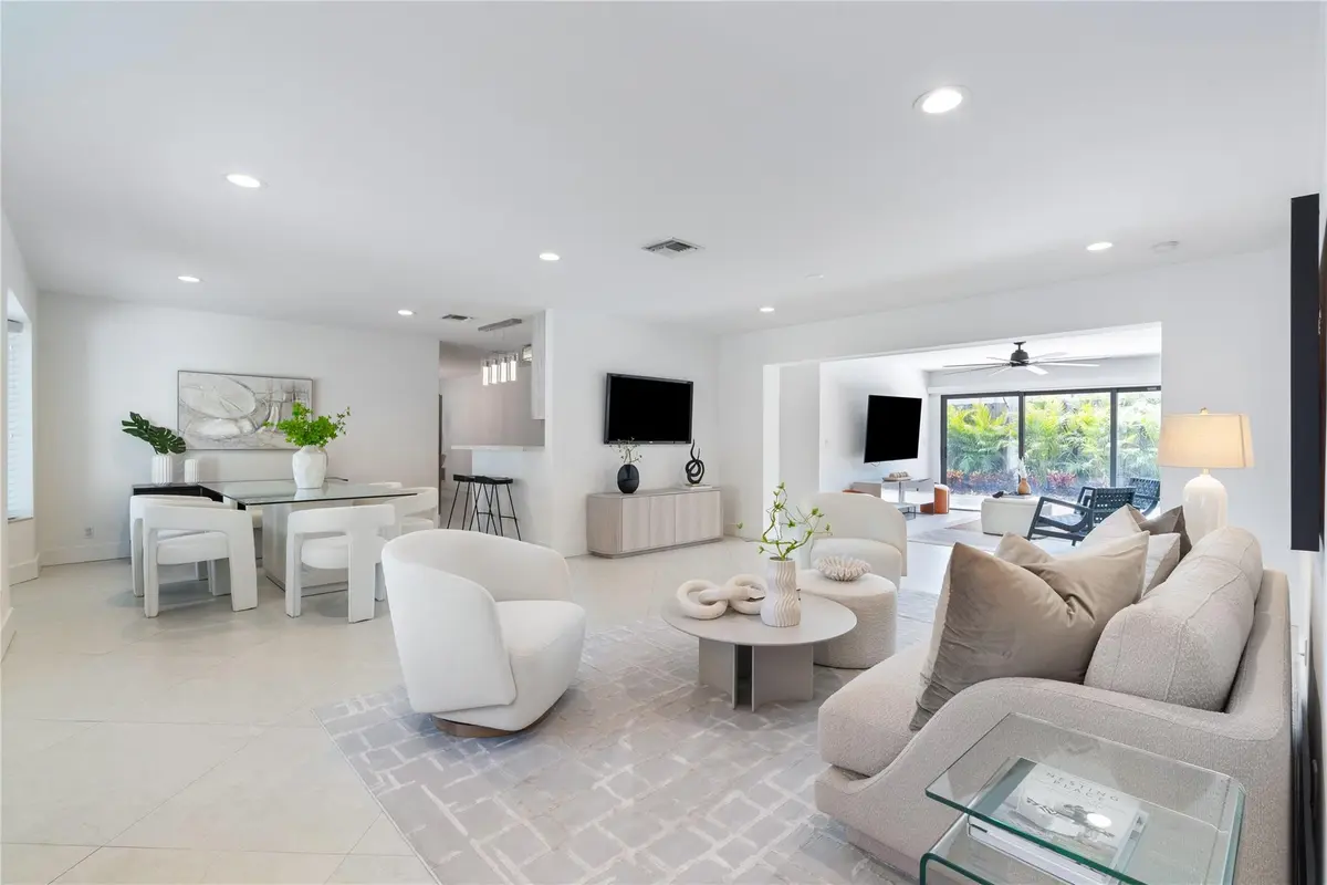 Photo 2 at 2280 NE 62nd Street, Fort Lauderdale
