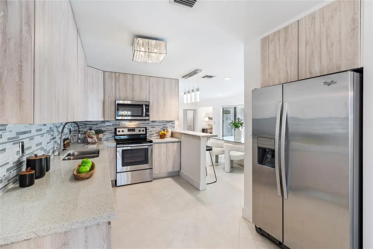 Photo 5 at 2280 NE 62nd Street, Fort Lauderdale