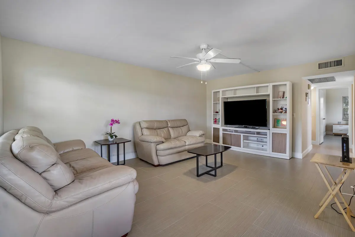 004-224FanshawF-BocaRaton-FL-full at 224 Fanshaw F, Boca Raton