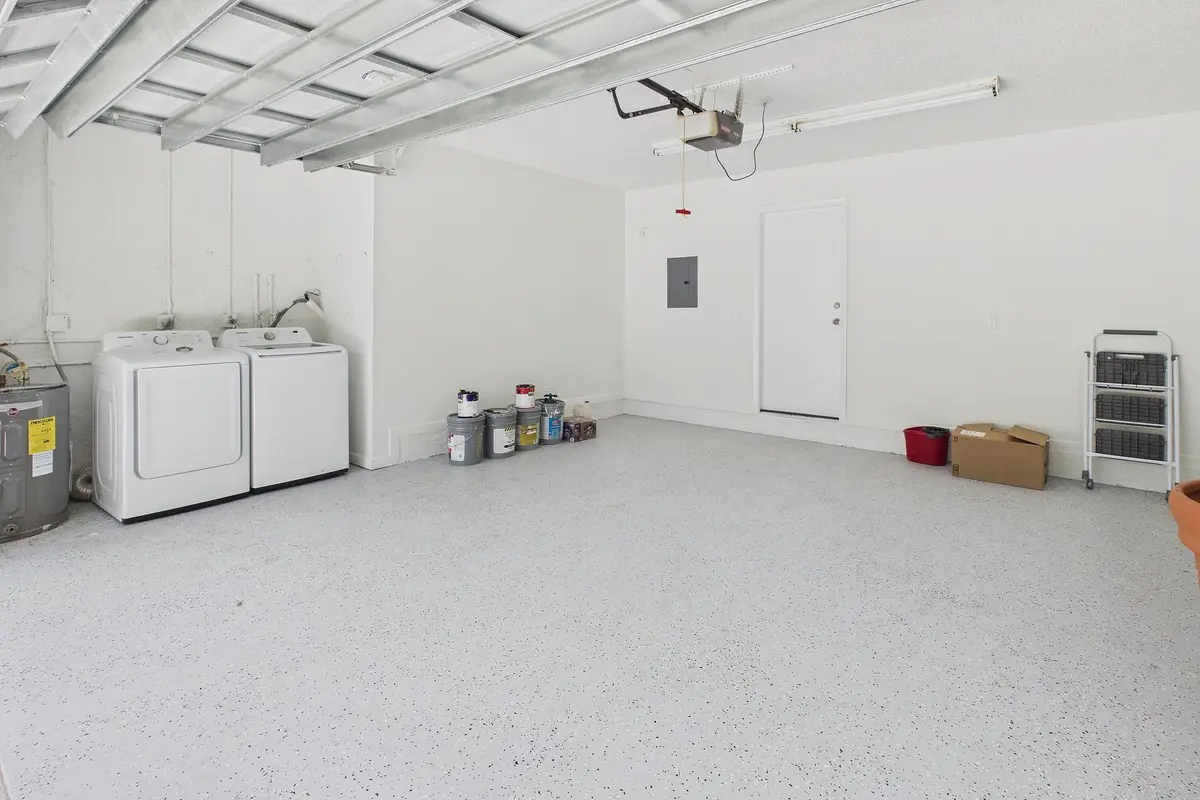 CAM06286G6-PR0033-STILL005 at 11772 NW 1ST Street, Coral Springs